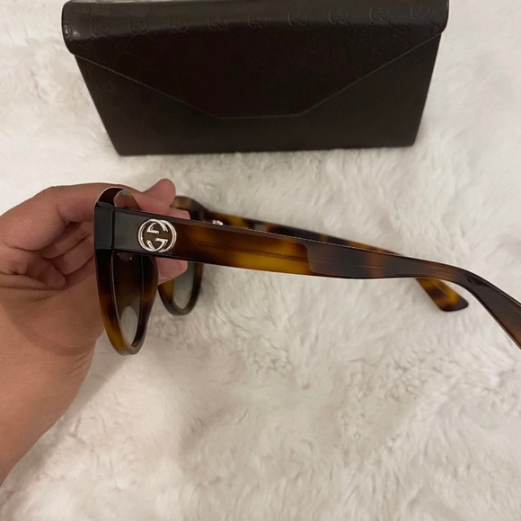 Gucci Sunglasses with the case main image 4